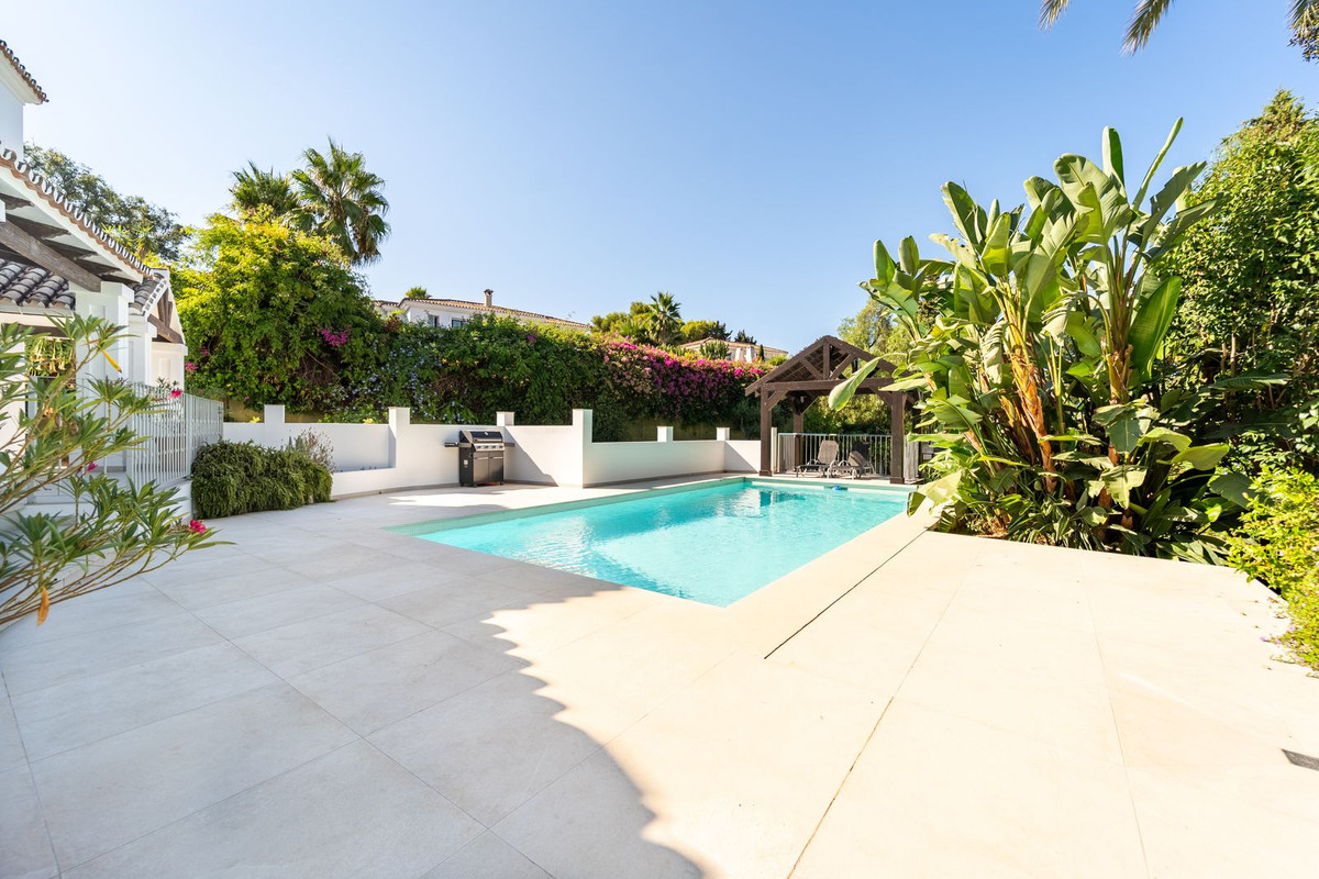 Huis te koop in El Rosario | 5 slaapkamers H5455543