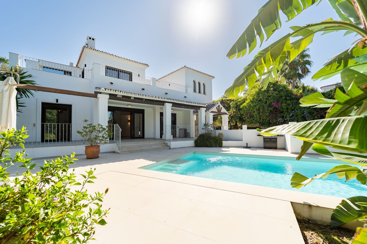 Huis te koop in El Rosario | 5 slaapkamers H5455543