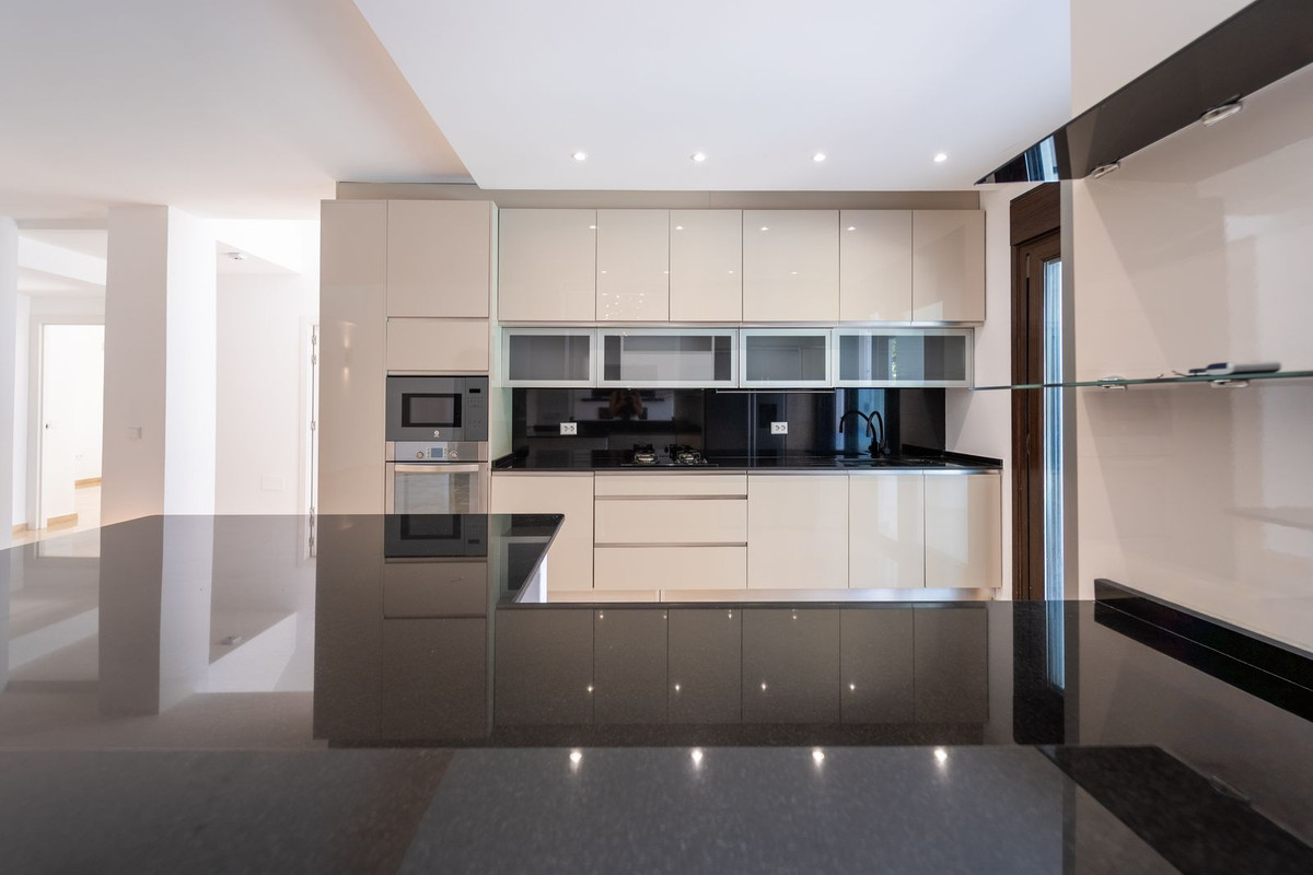 Huis te koop in El Rosario | 5 slaapkamers H5455543