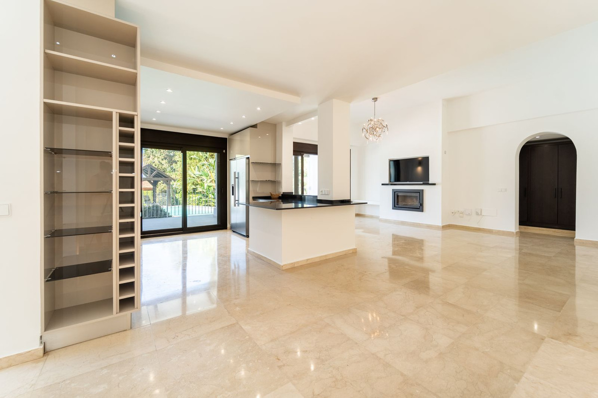 Huis te koop in El Rosario | 5 slaapkamers H5455543