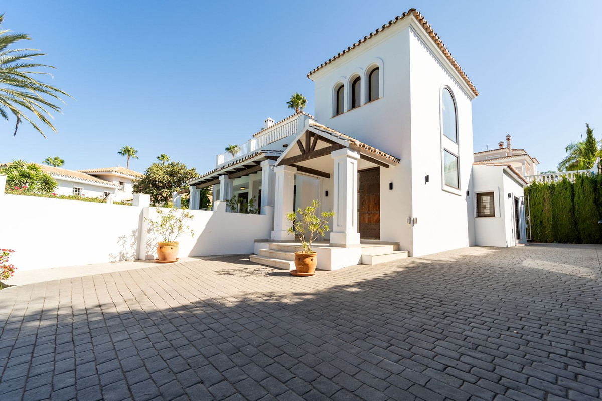 Huis te koop in El Rosario | 5 slaapkamers H5455543
