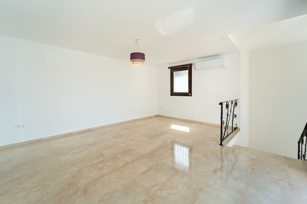 Huis te koop in El Rosario | 5 slaapkamers H5455543