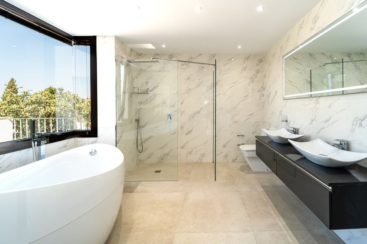 Huis te koop in El Rosario | 5 slaapkamers H5455543
