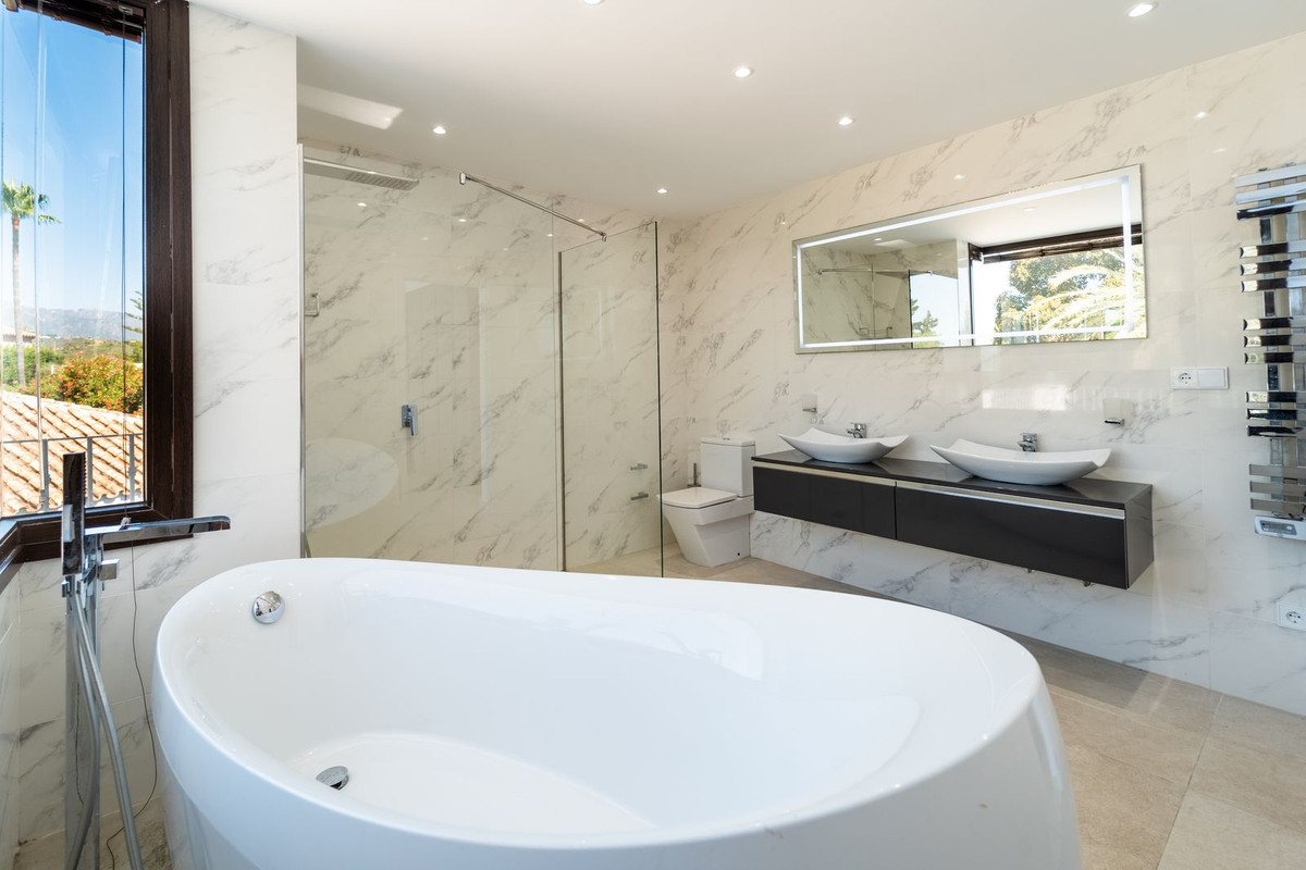 Huis te koop in El Rosario | 5 slaapkamers H5455543