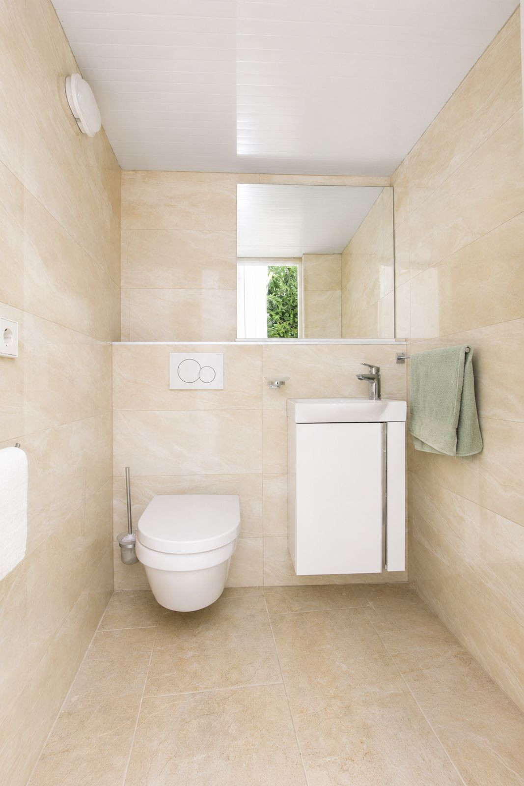 Property main view 32