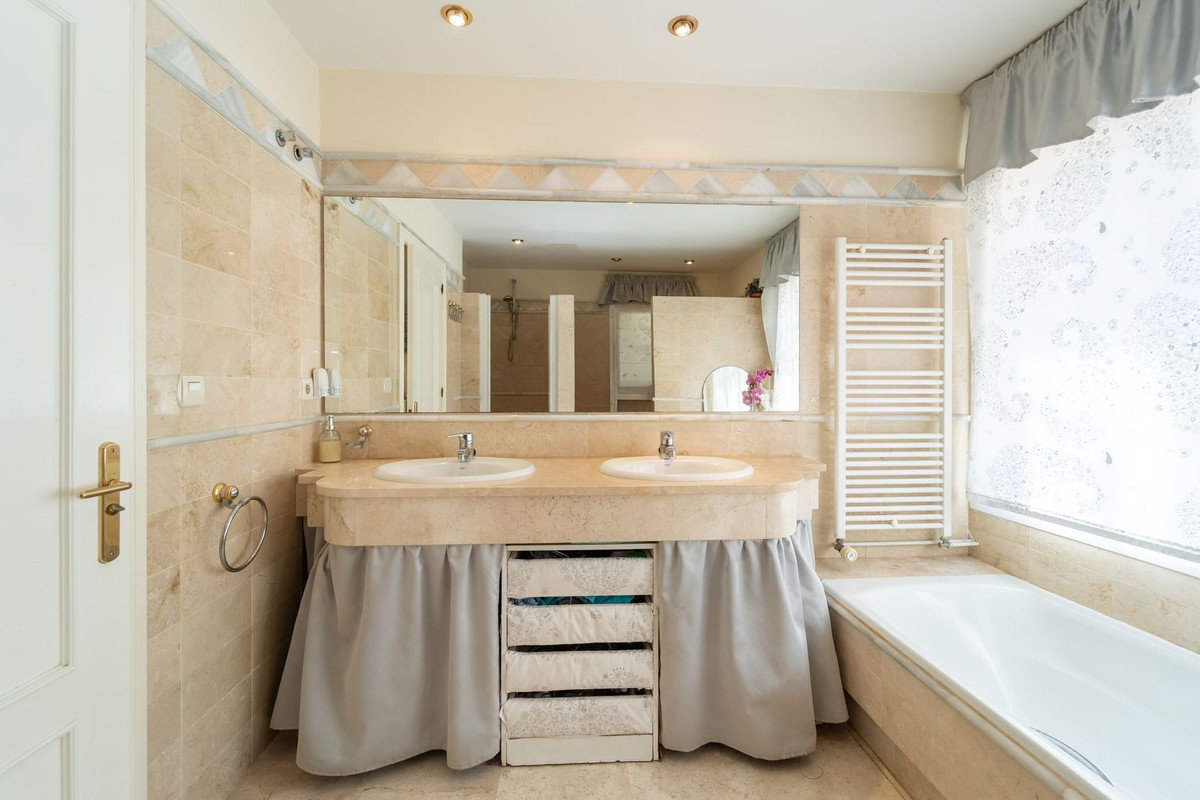 Property main view 36