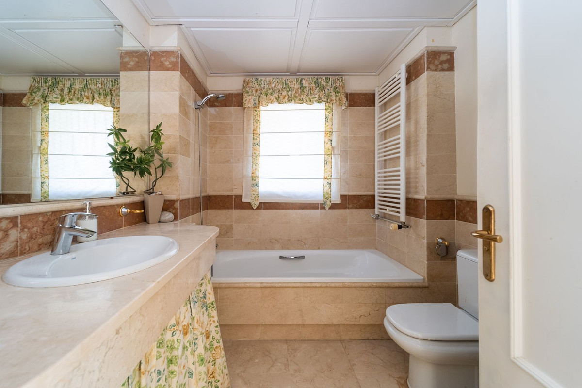 Property main view 40