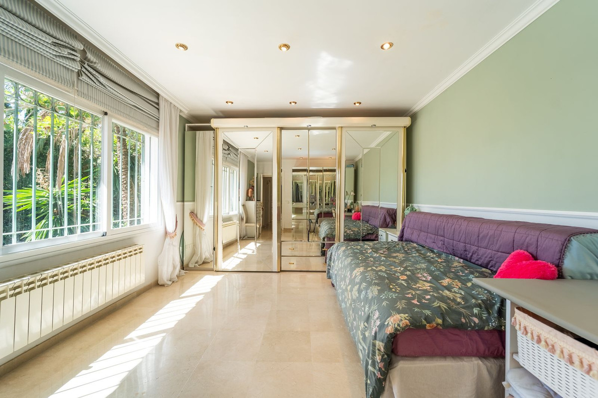 Property main view 42