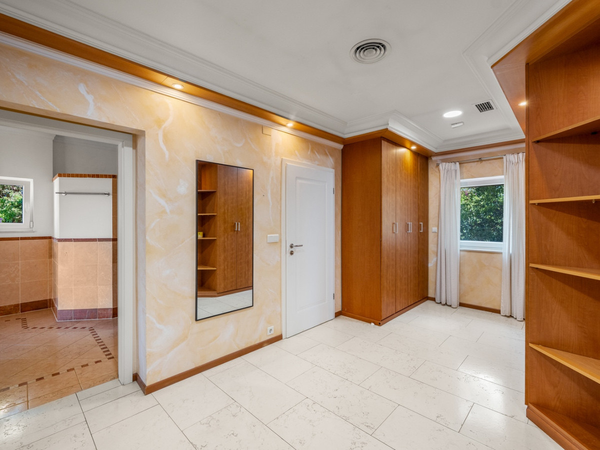 Property main view 36
