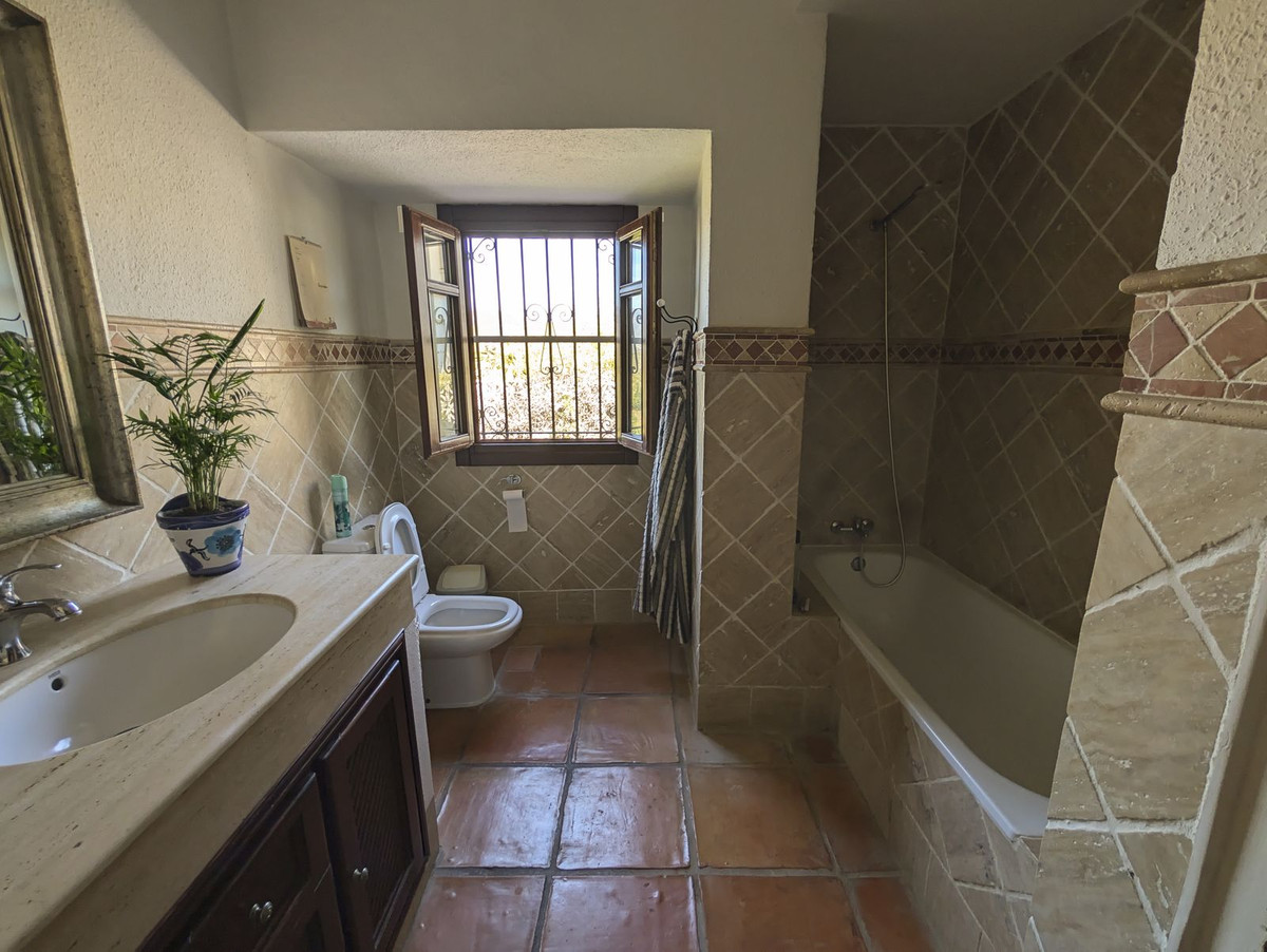 Huis te koop in El Rosario | 3 slaapkamers H5498359