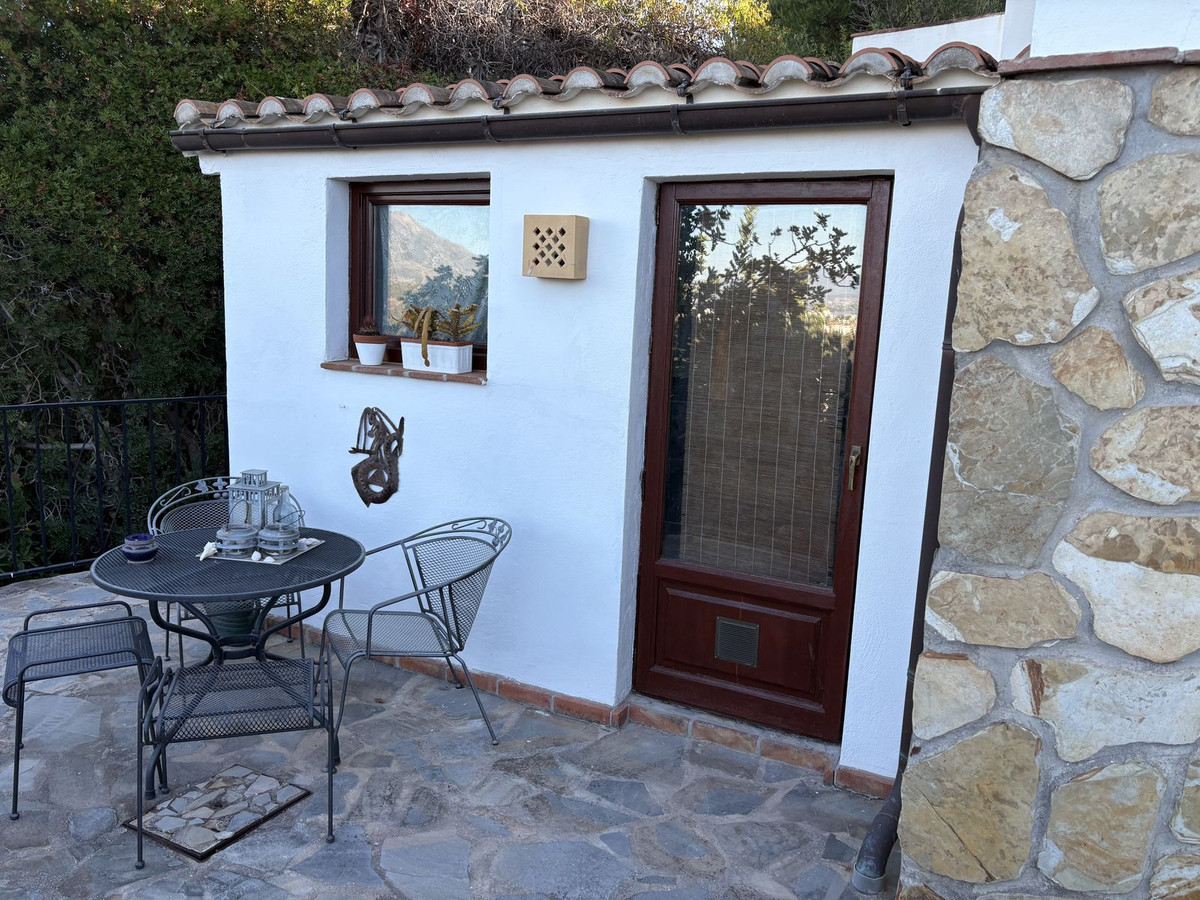 Huis te koop in El Rosario | 3 slaapkamers H5498359