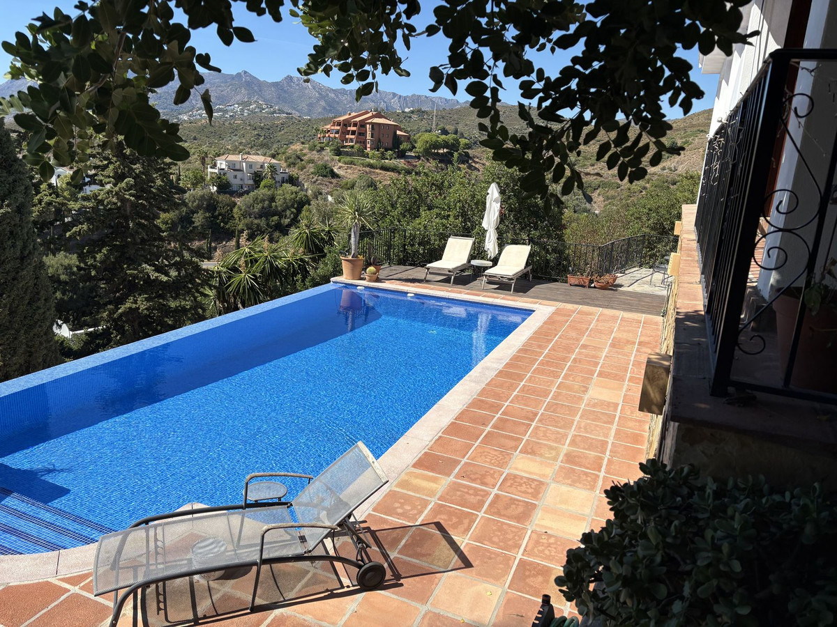 Huis te koop in El Rosario | 3 slaapkamers H5498359