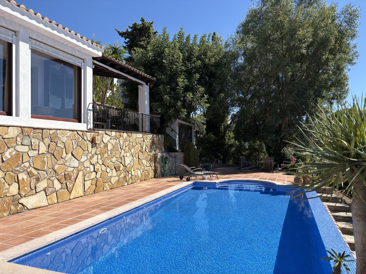 Huis te koop in El Rosario | 3 slaapkamers H5498359