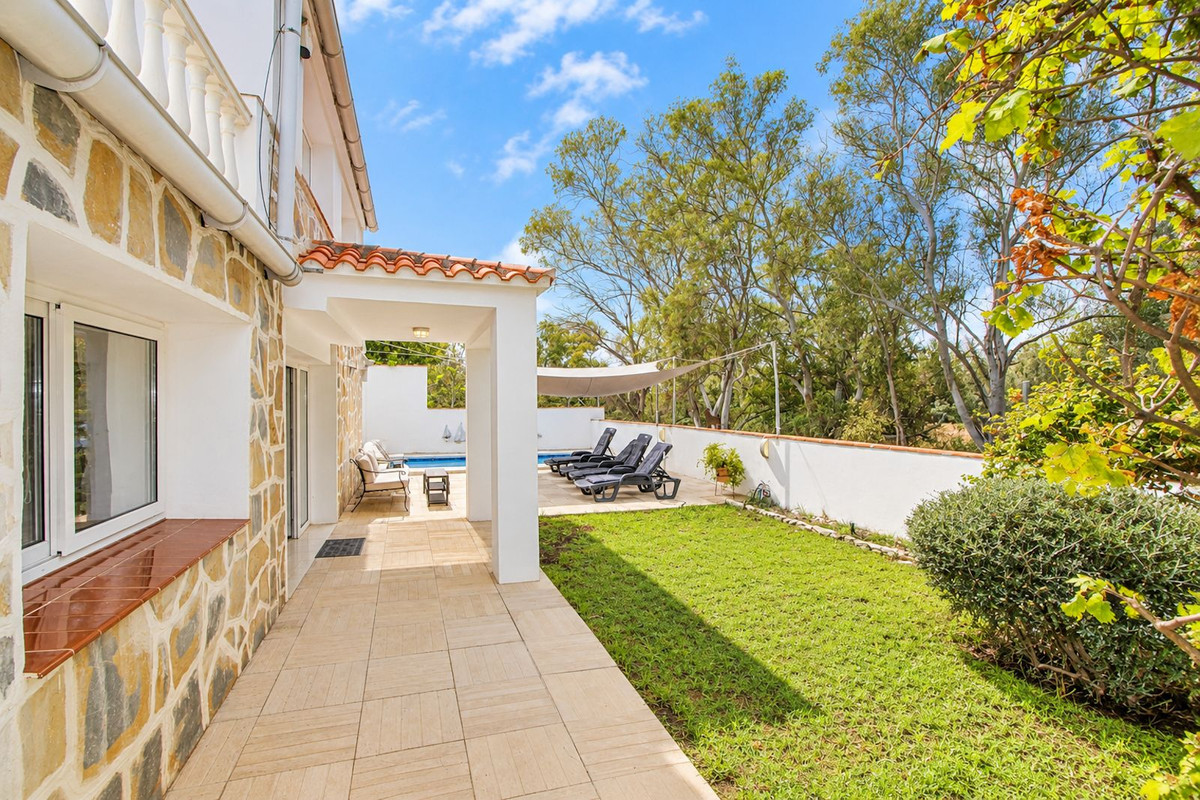 Huis te koop in El Rosario | 3 slaapkamers H5500612