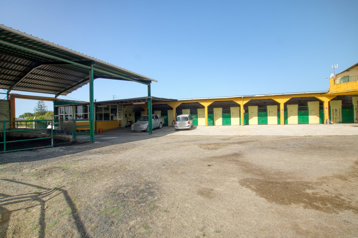 Huis te koop in Torre del Mar | 4 slaapkamers H5253754