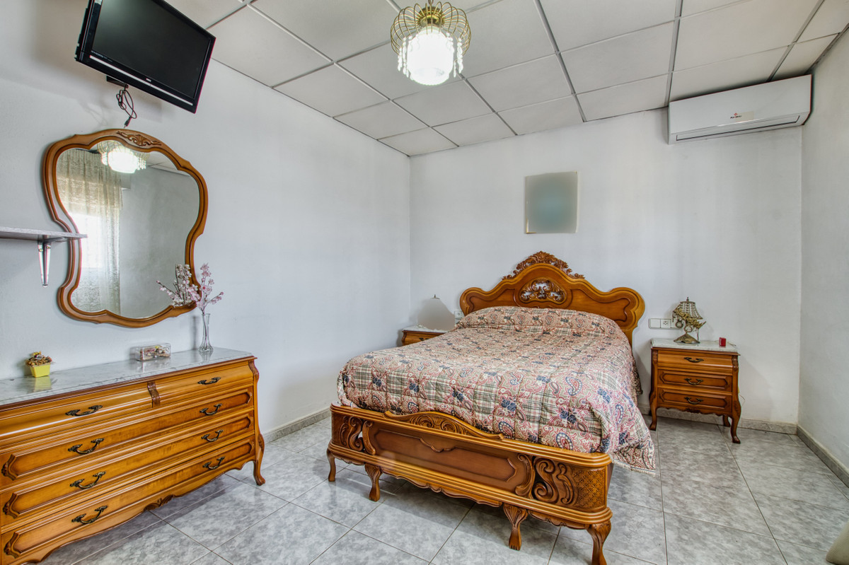 Huis te koop in Torre del Mar | 4 slaapkamers H5253754