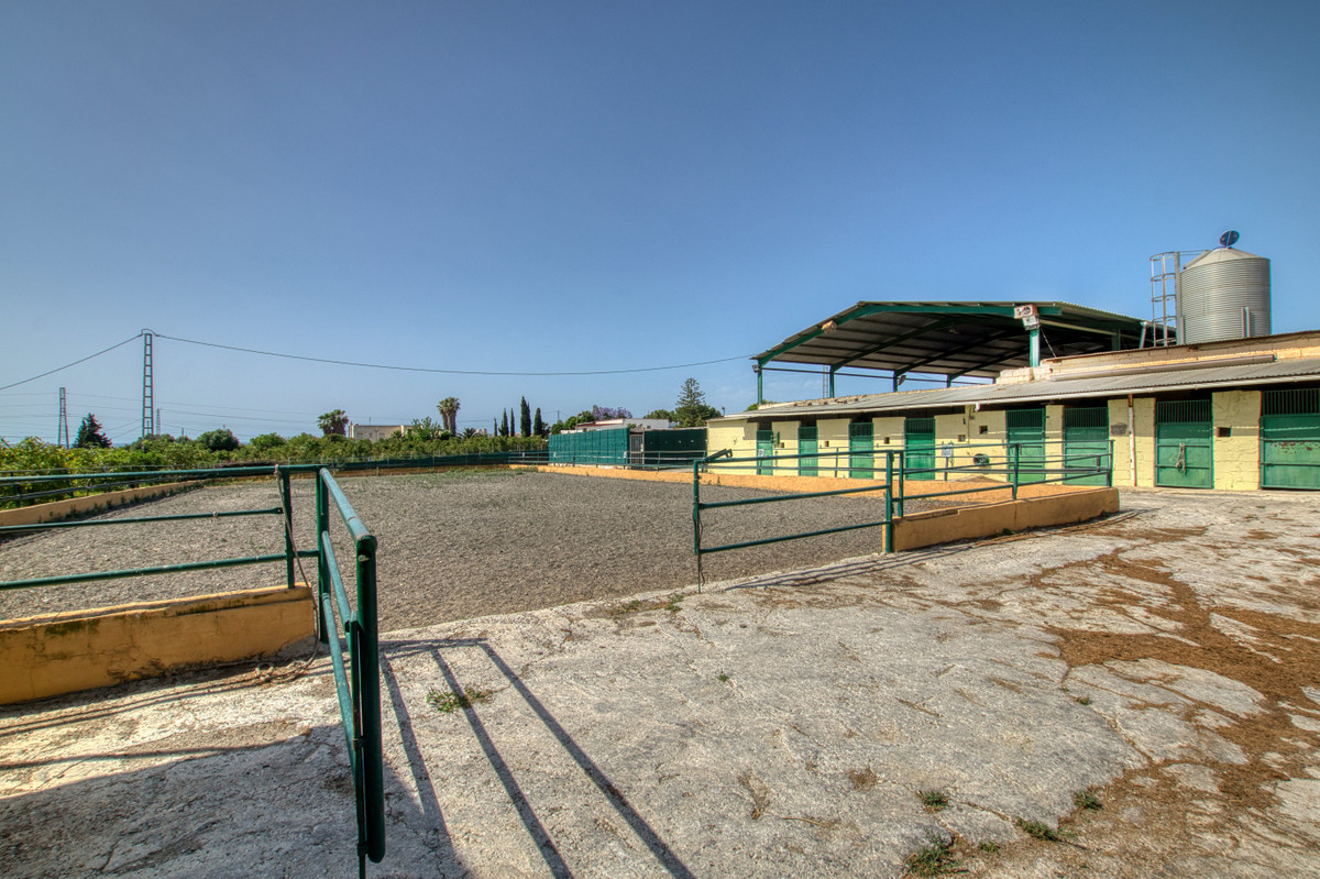 Huis te koop in Torre del Mar | 4 slaapkamers H5253754