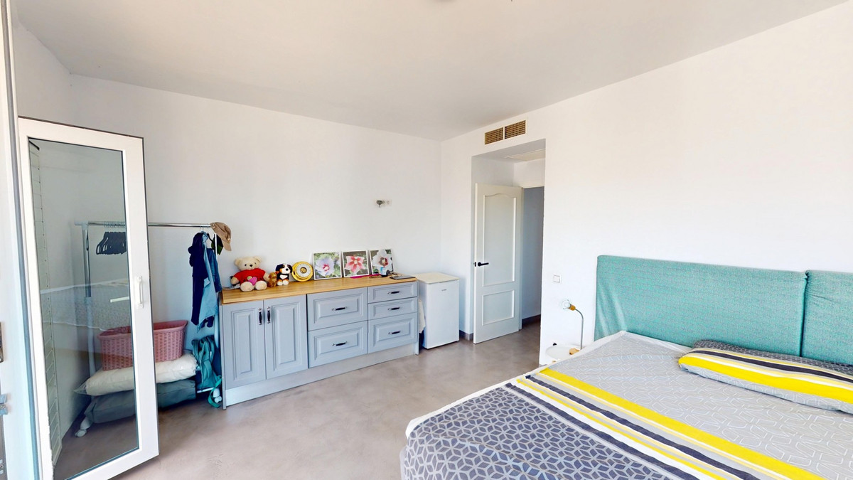 Property main view 33