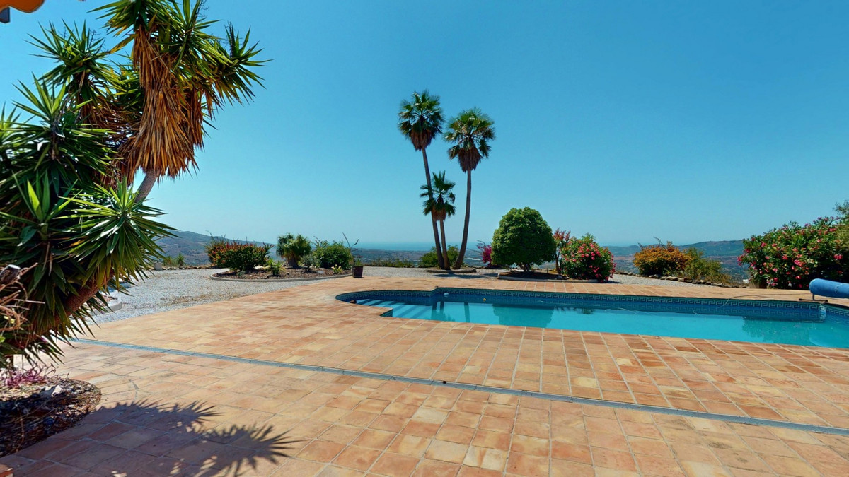 Property main view 35