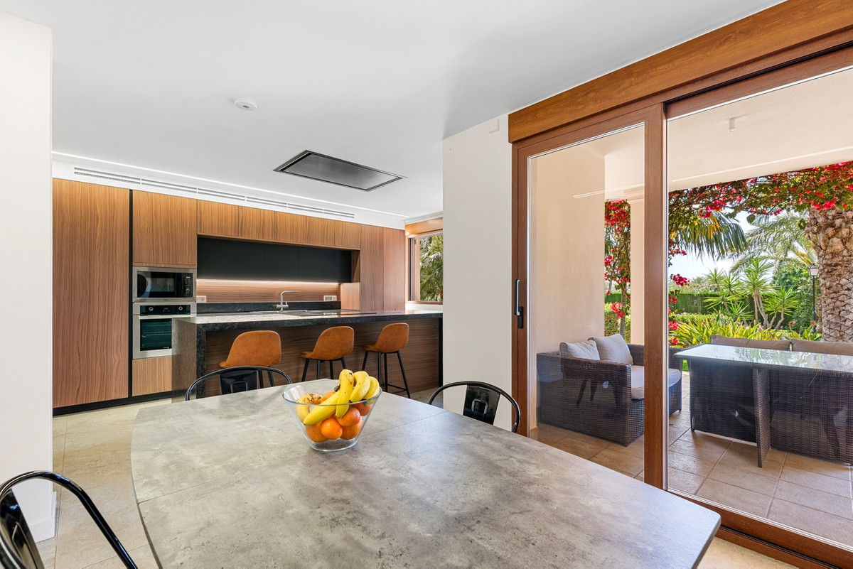 Vrijstaande Villa te koop in Elche | 5 slaapkamers H5034481