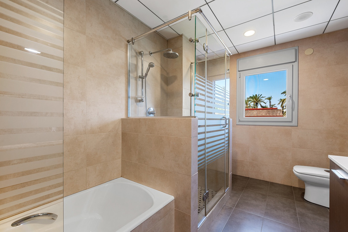 Property main view 44