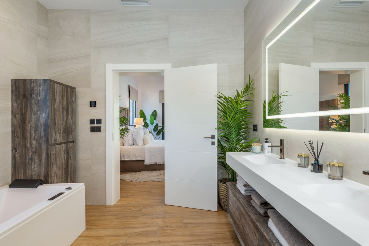 Property main view 33