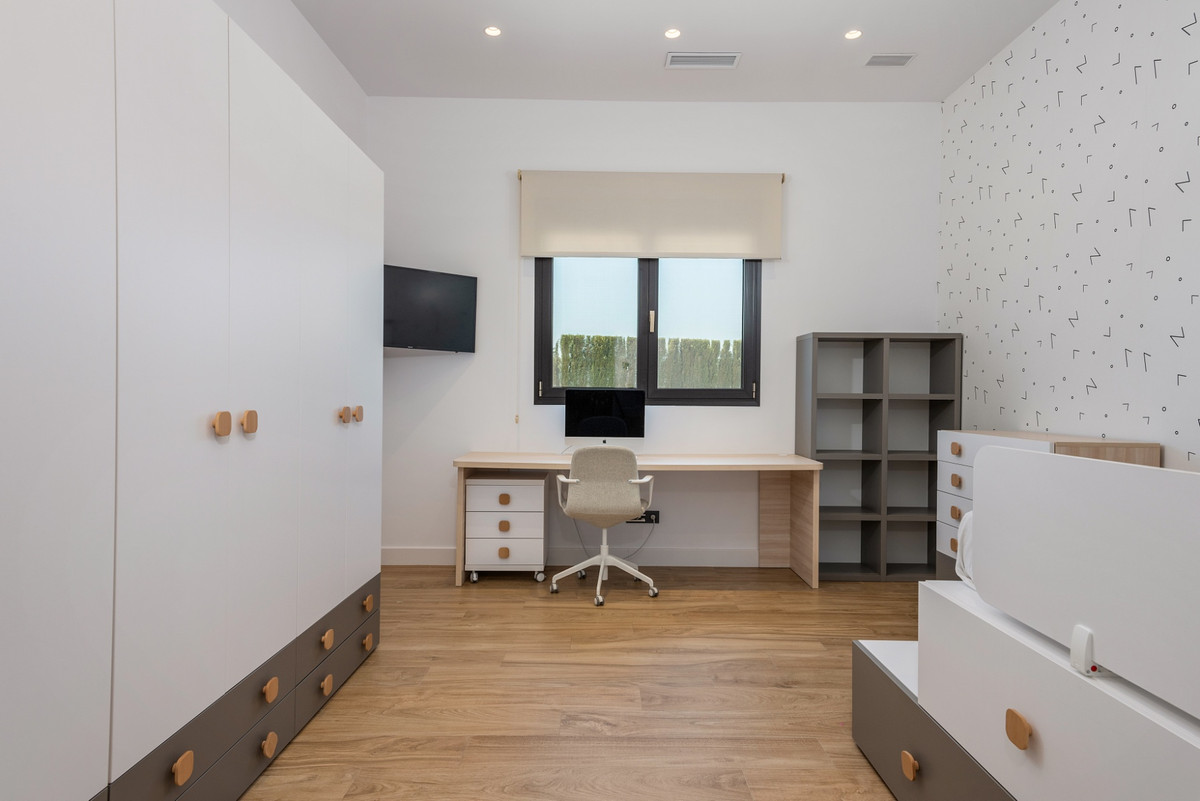 Property main view 43