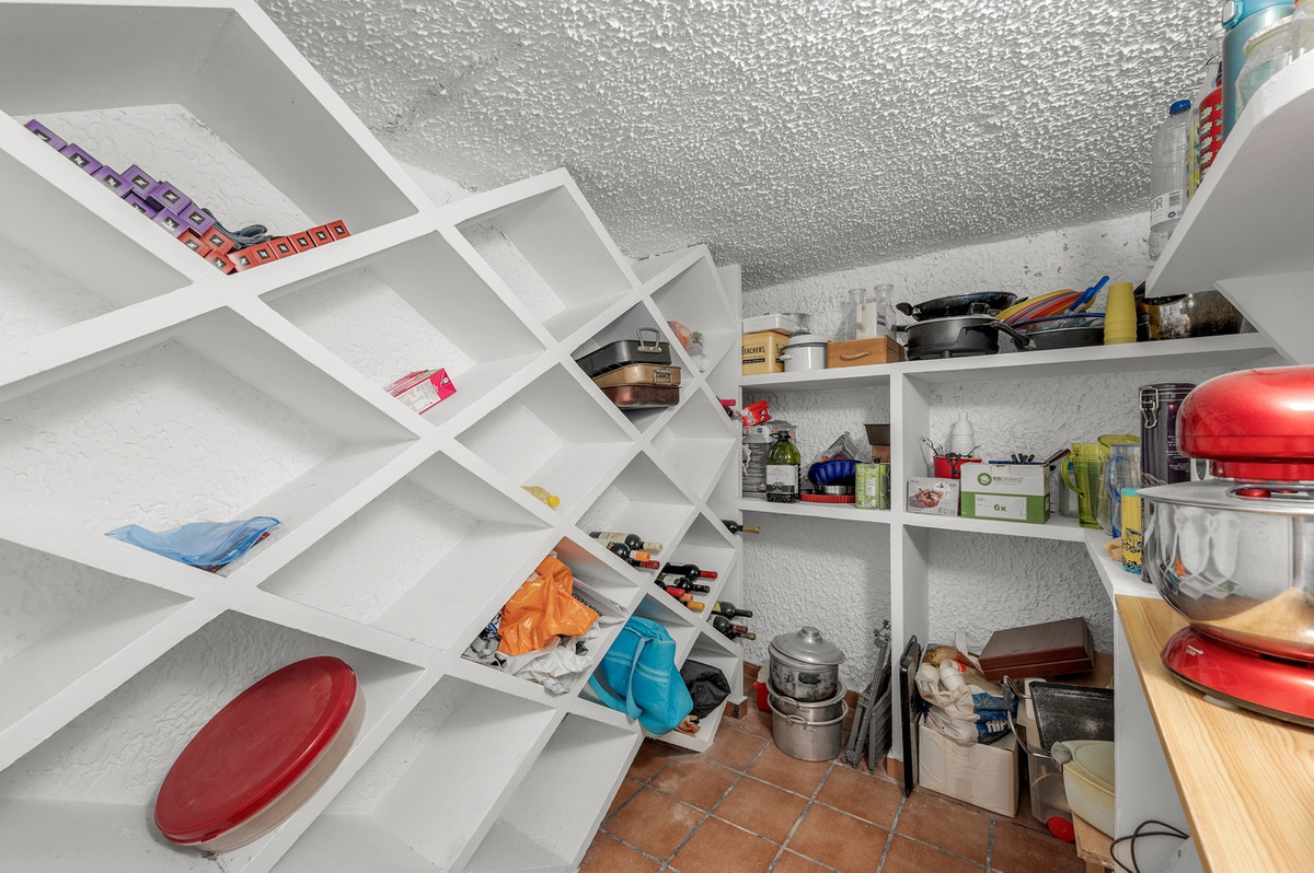 Vrijstaande Villa te koop in Elche | 6 slaapkamers H5214022