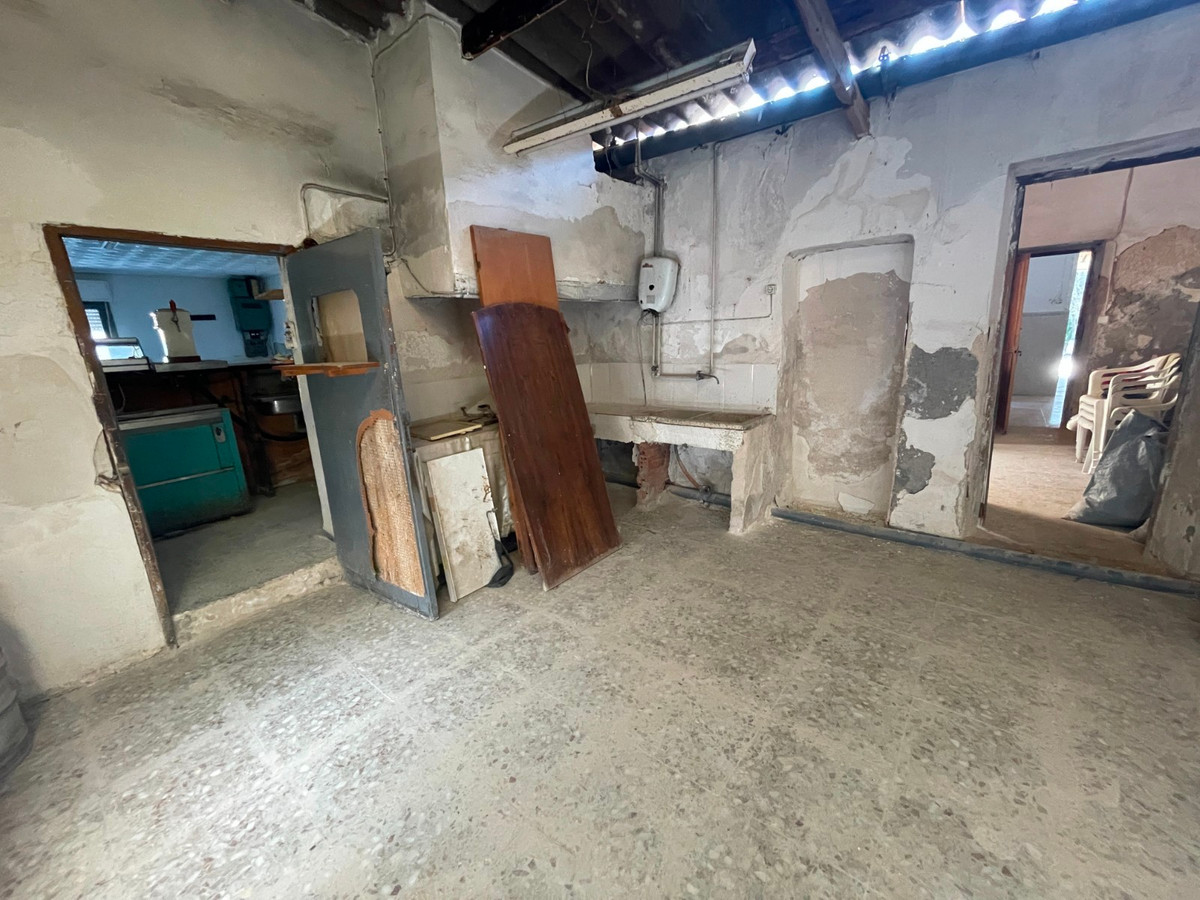 Property main view 34