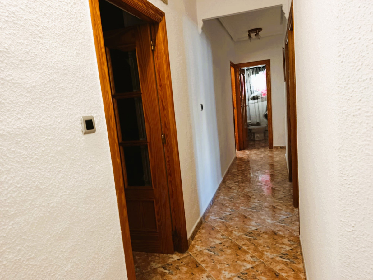 Vrijstaande Villa te koop in Elche | 5 slaapkamers H5294323