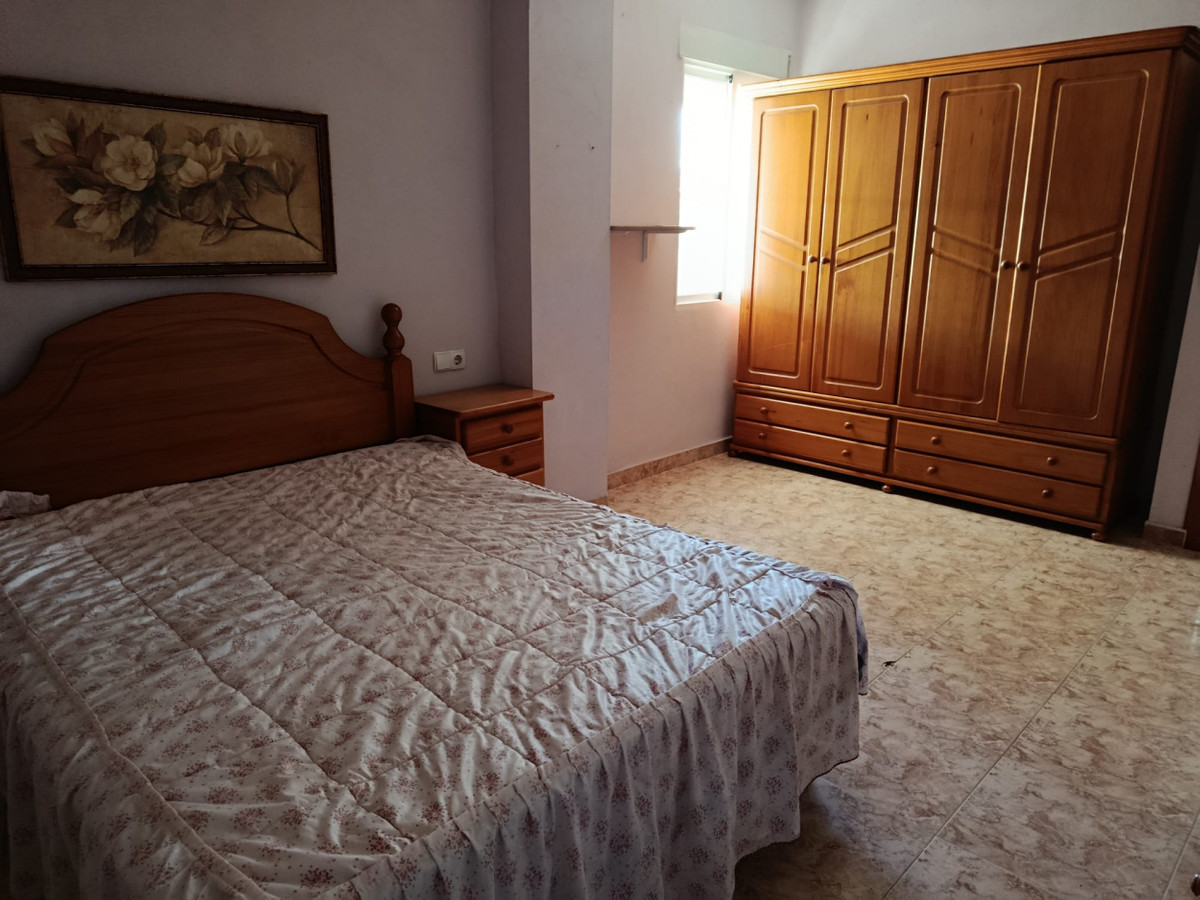 Vrijstaande Villa te koop in Elche | 5 slaapkamers H5294323