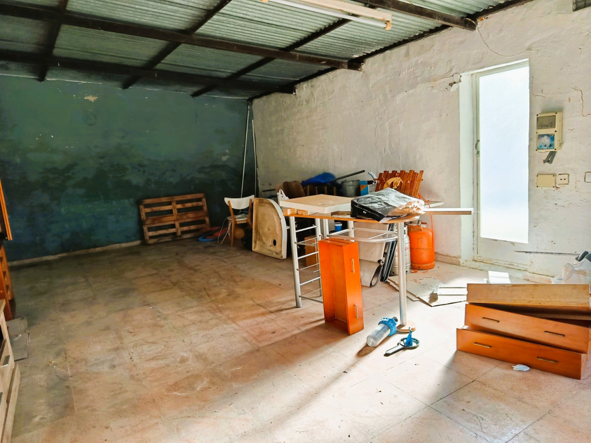 Vrijstaande Villa te koop in Elche | 5 slaapkamers H5294323