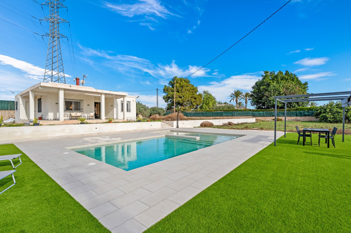 Geschakelde Woning te koop in Elche | 3 slaapkamers H5304349