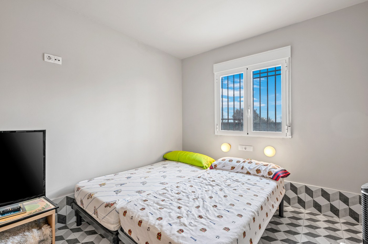 Geschakelde Woning te koop in Elche | 3 slaapkamers H5304349