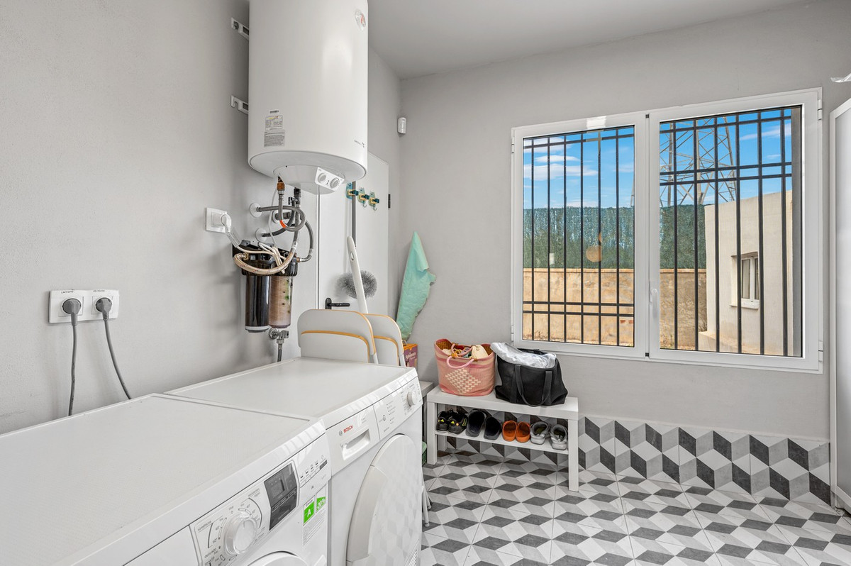 Geschakelde Woning te koop in Elche | 3 slaapkamers H5304349