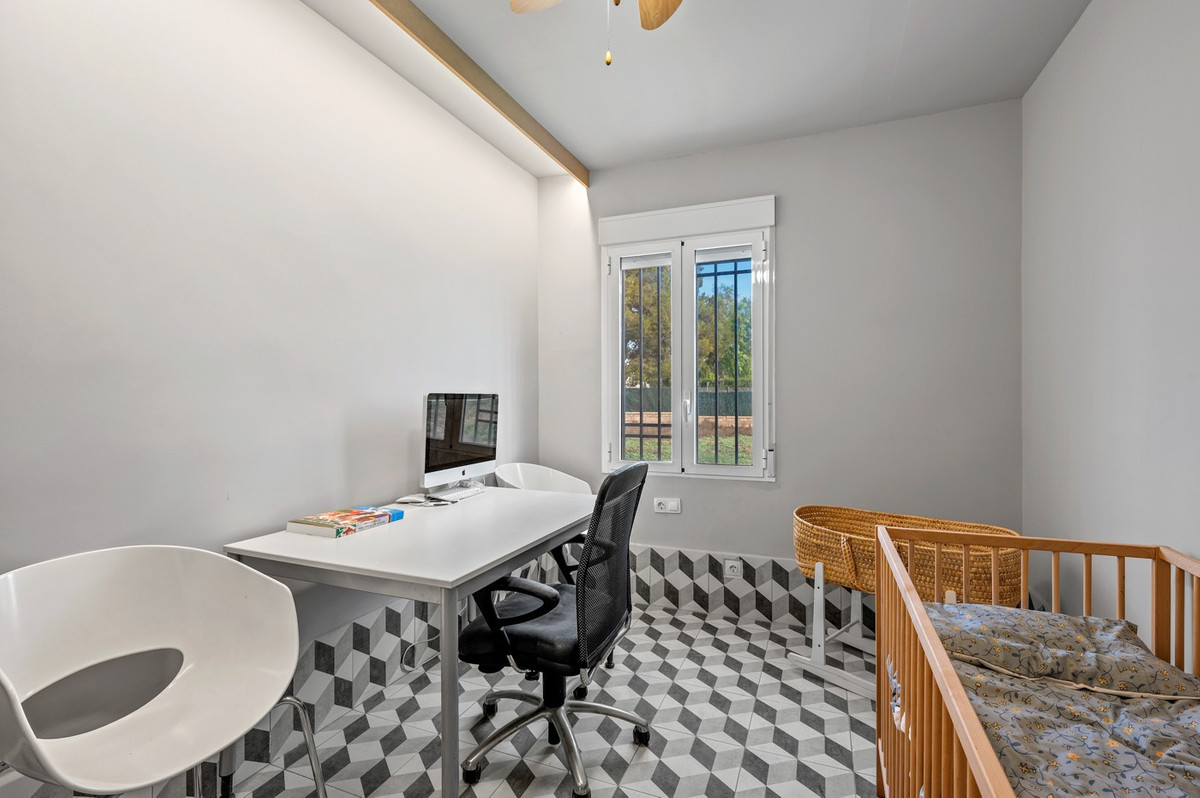 Geschakelde Woning te koop in Elche | 3 slaapkamers H5304349