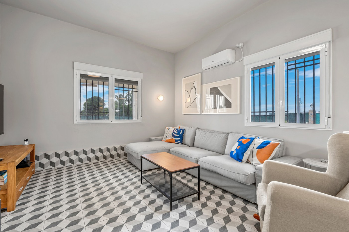 Geschakelde Woning te koop in Elche | 3 slaapkamers H5304349