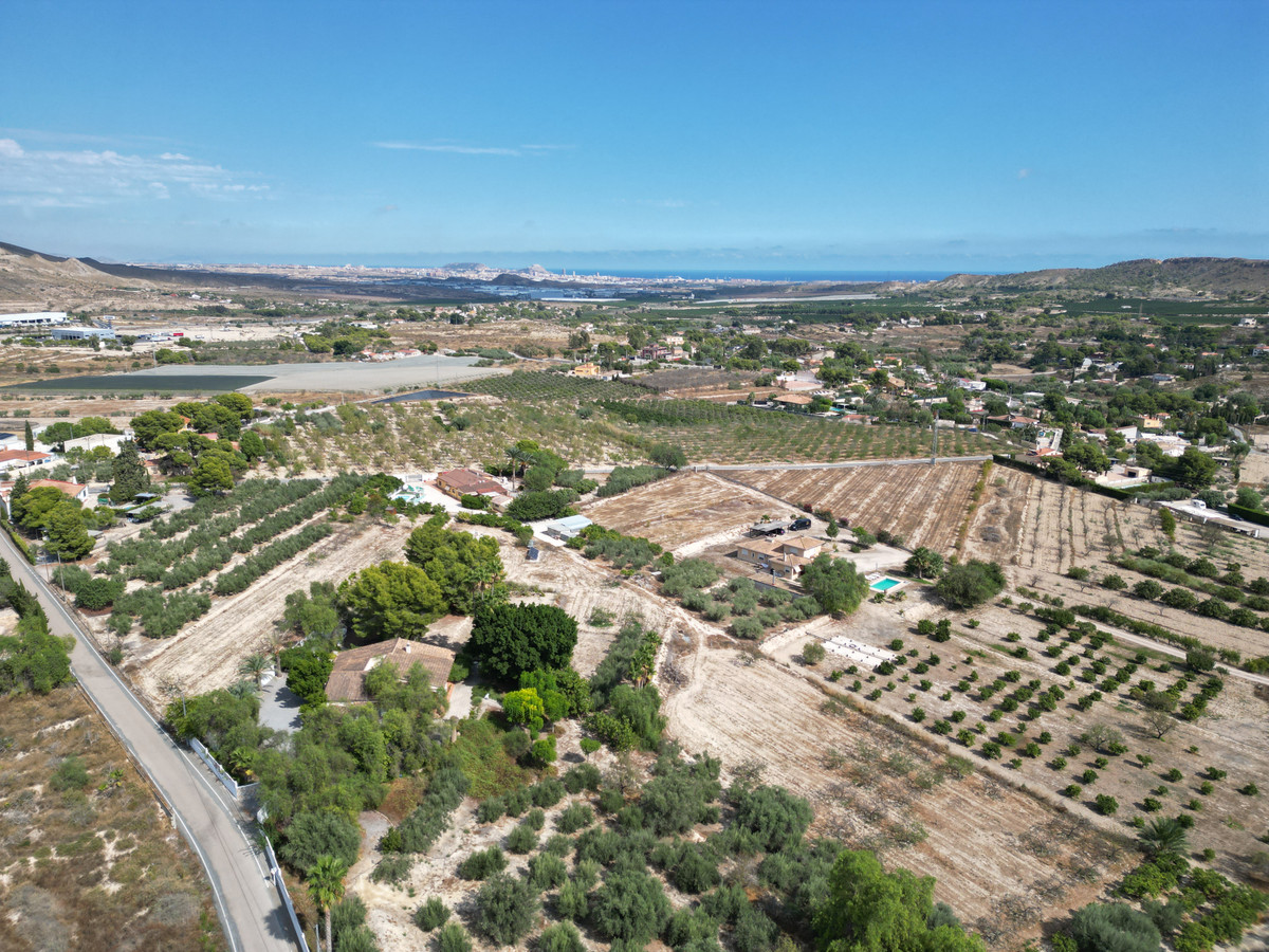 Property main view 102
