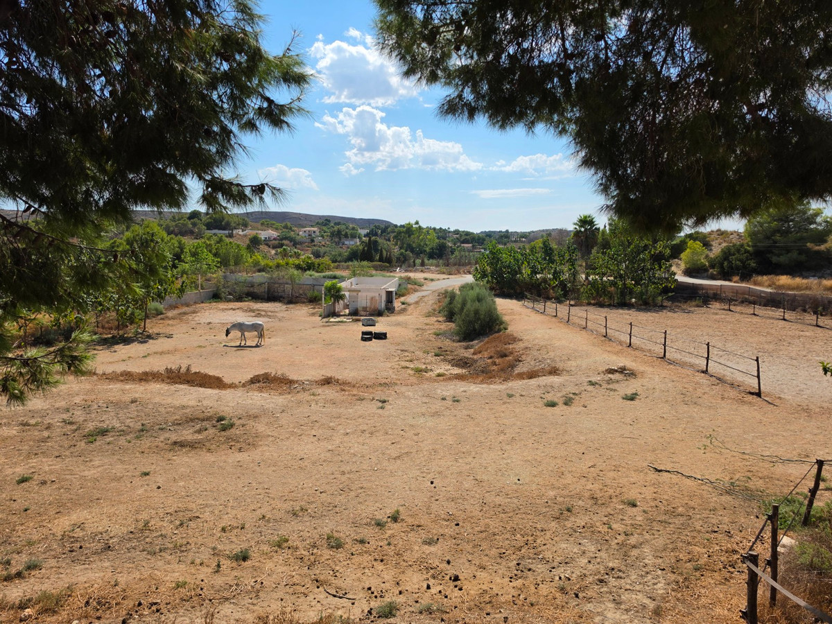 Property main view 80