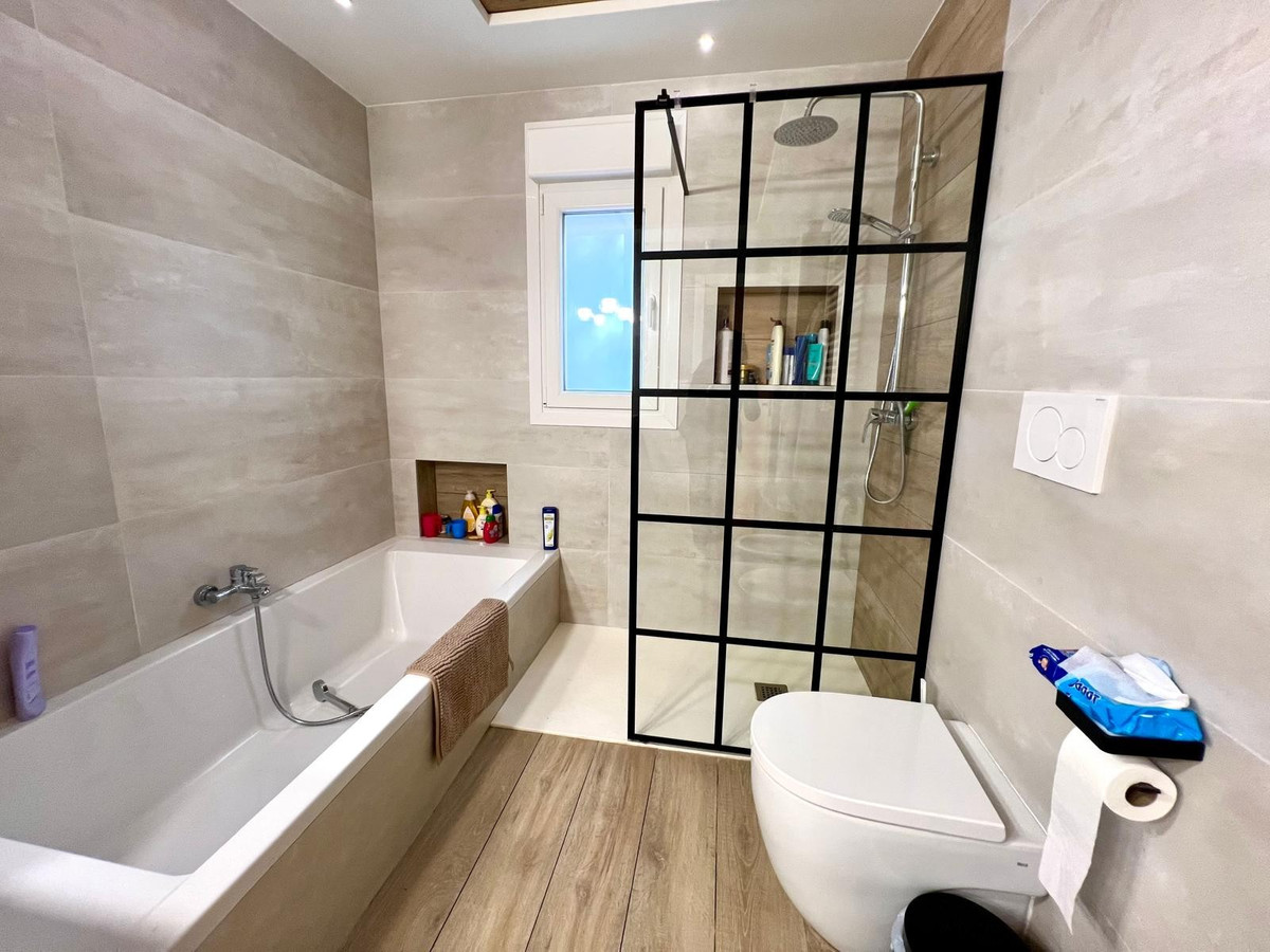 Vrijstaande Villa te koop in Elda | 4 slaapkamers H5234875