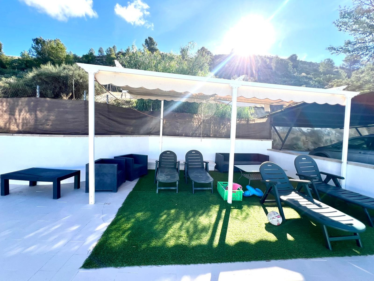 Vrijstaande Villa te koop in Elda | 4 slaapkamers H5234875