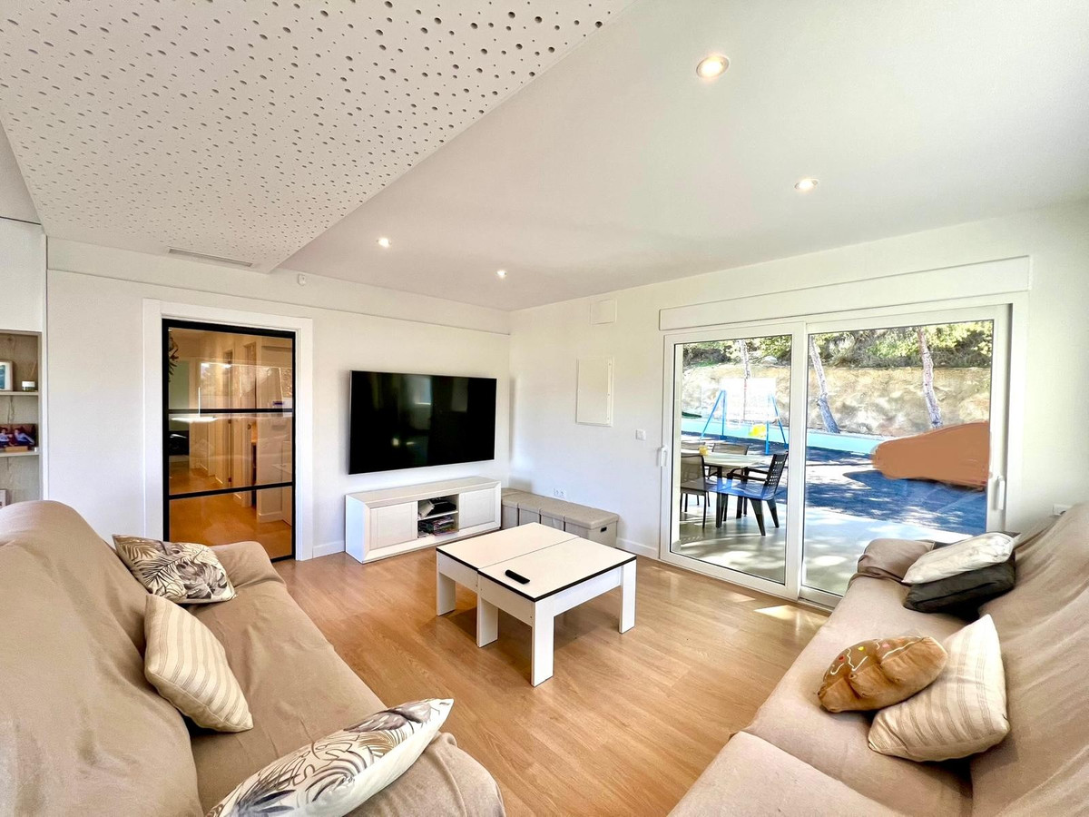 Vrijstaande Villa te koop in Elda | 4 slaapkamers H5234875