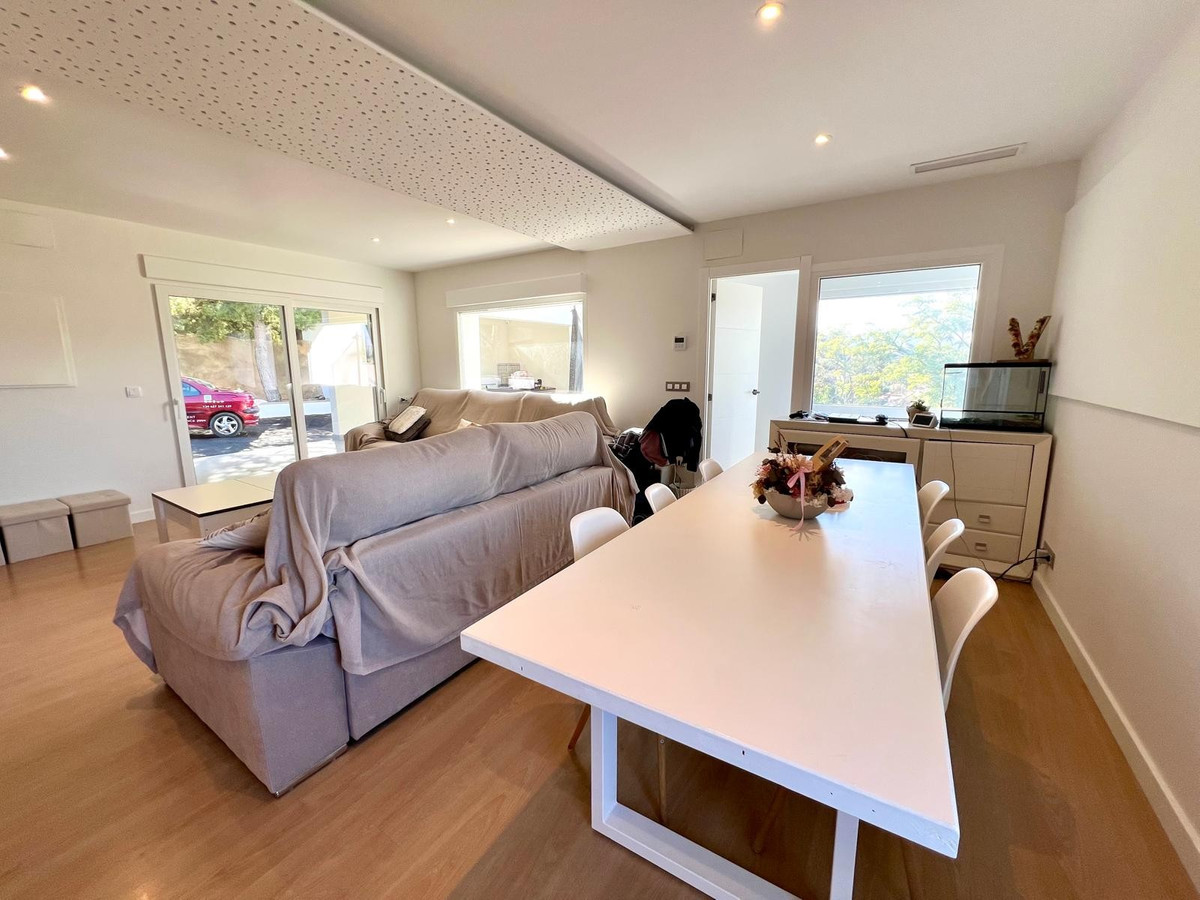 Vrijstaande Villa te koop in Elda | 4 slaapkamers H5234875