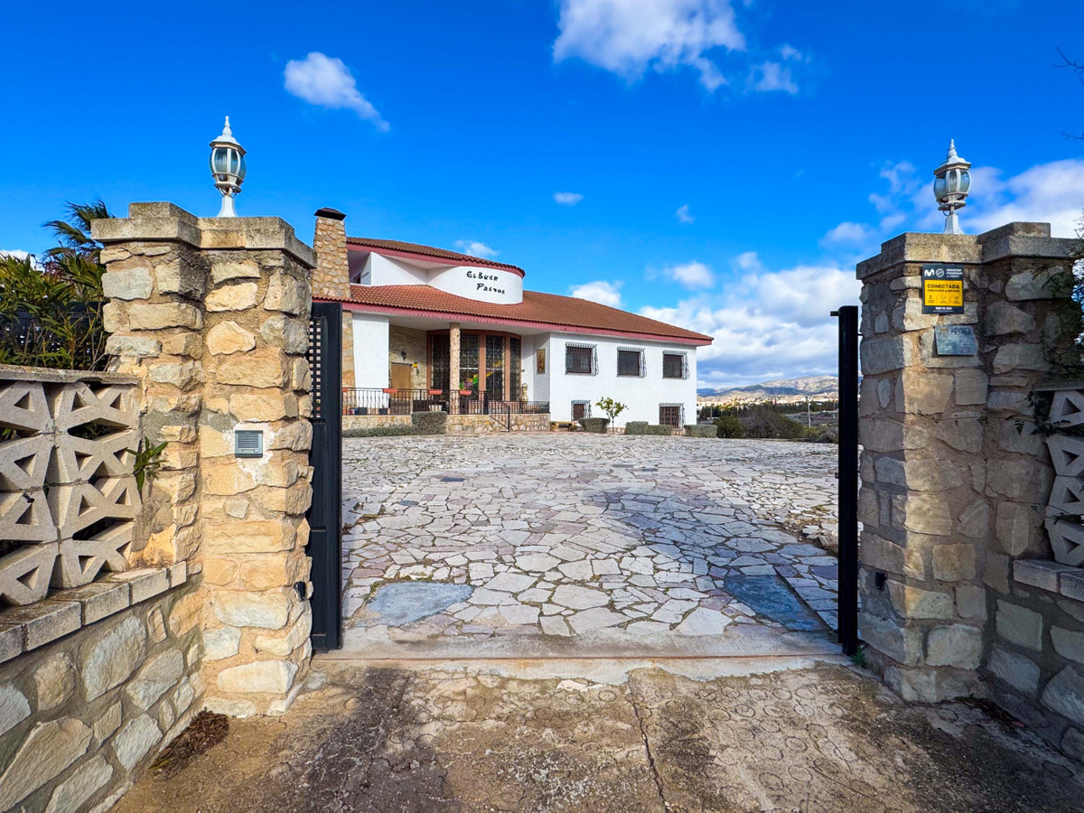 Vrijstaande Villa te koop in Elda | 6 slaapkamers H5342818