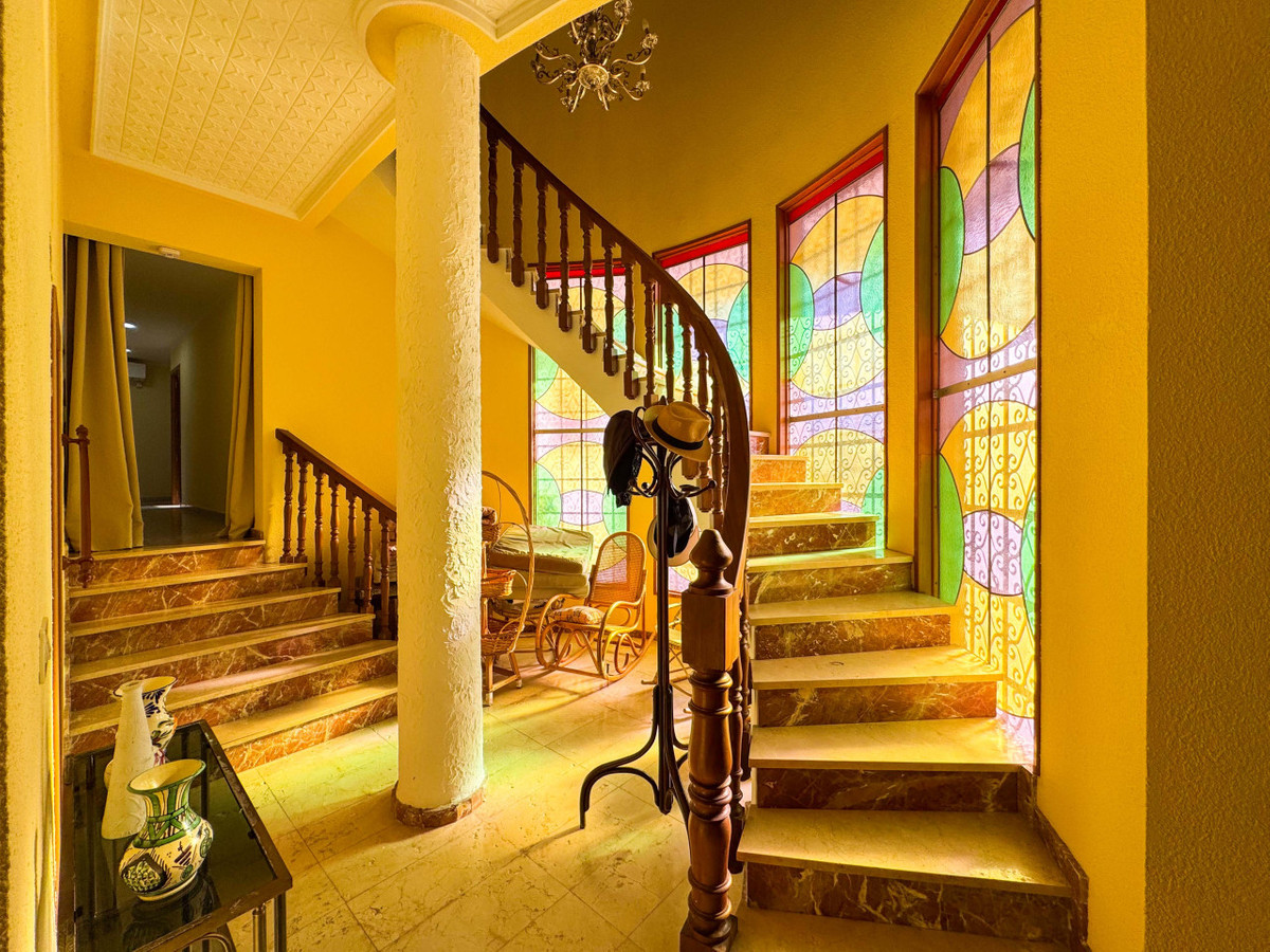 Vrijstaande Villa te koop in Elda | 6 slaapkamers H5342818