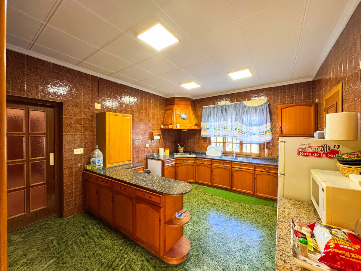 Vrijstaande Villa te koop in Elda | 6 slaapkamers H5342818