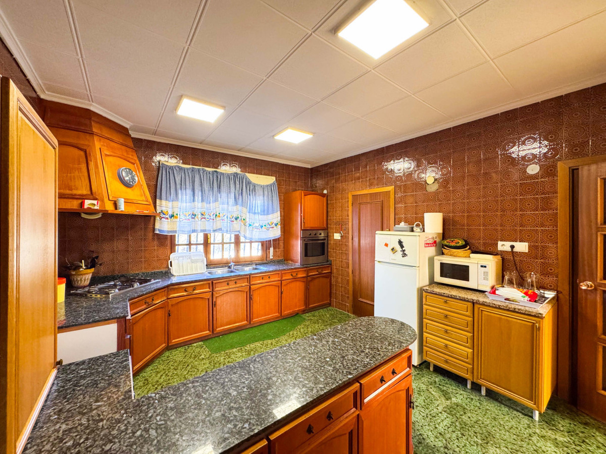 Vrijstaande Villa te koop in Elda | 6 slaapkamers H5342818