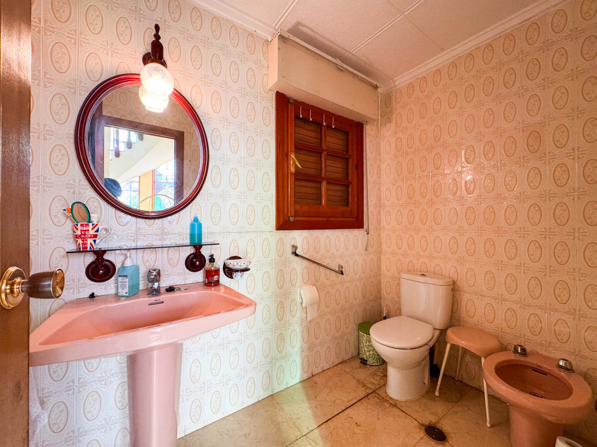 Vrijstaande Villa te koop in Elda | 6 slaapkamers H5342818