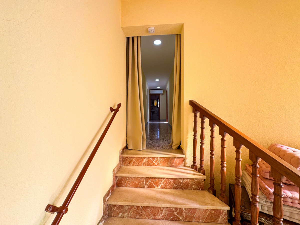 Vrijstaande Villa te koop in Elda | 6 slaapkamers H5342818