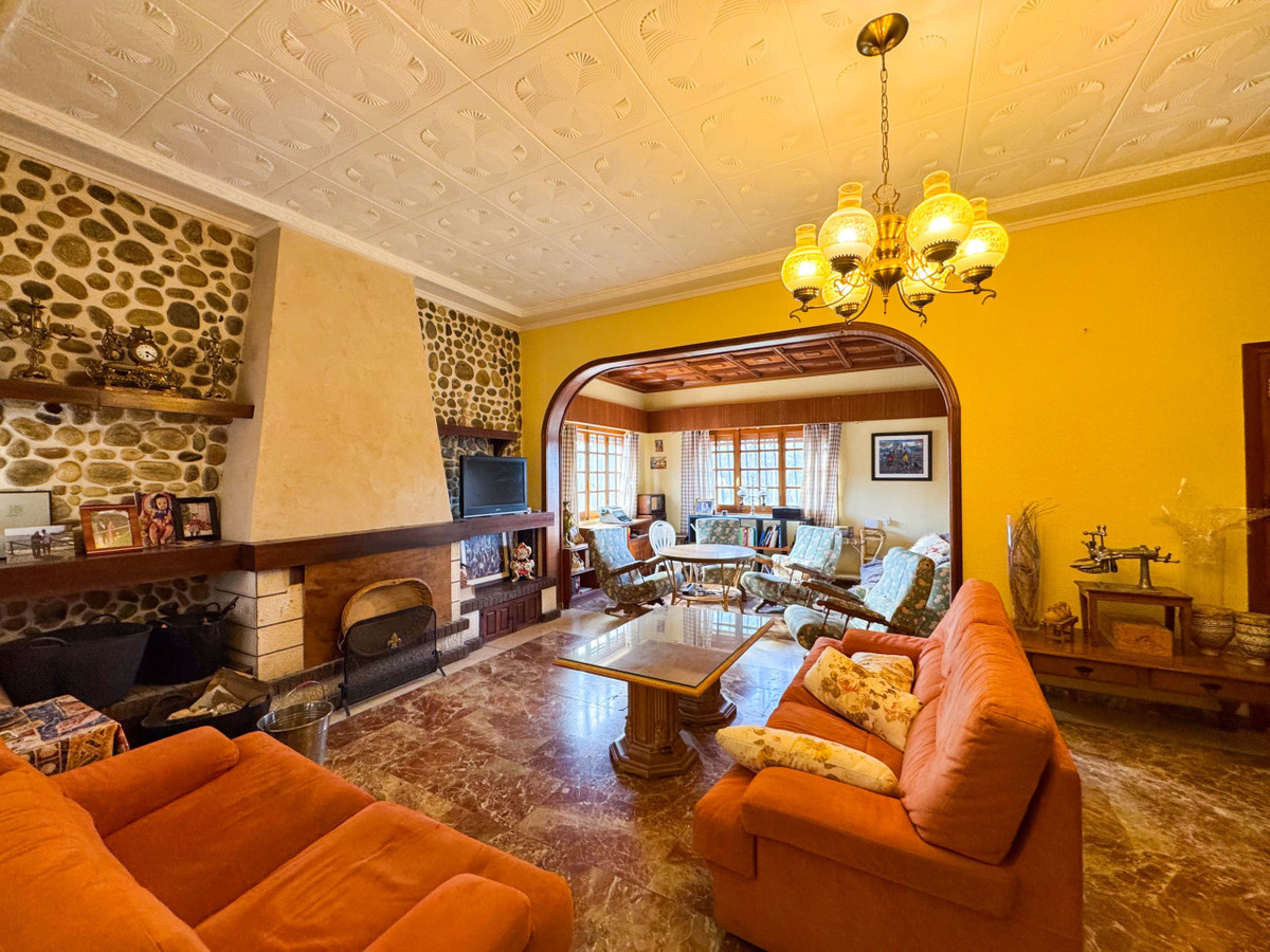 Vrijstaande Villa te koop in Elda | 6 slaapkamers H5342818